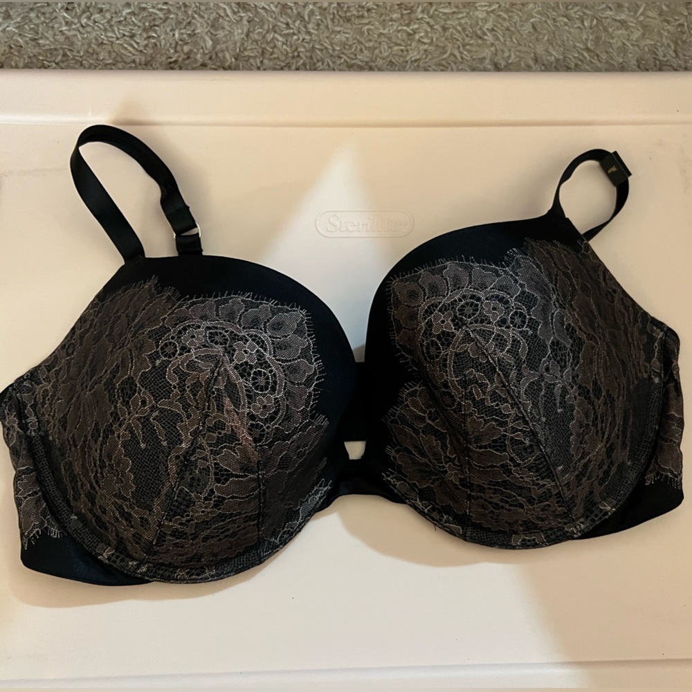 Elegant Black Lace Bra